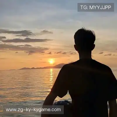 秋焰蓓